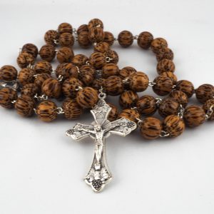 Różańce z drewna egzotycznego