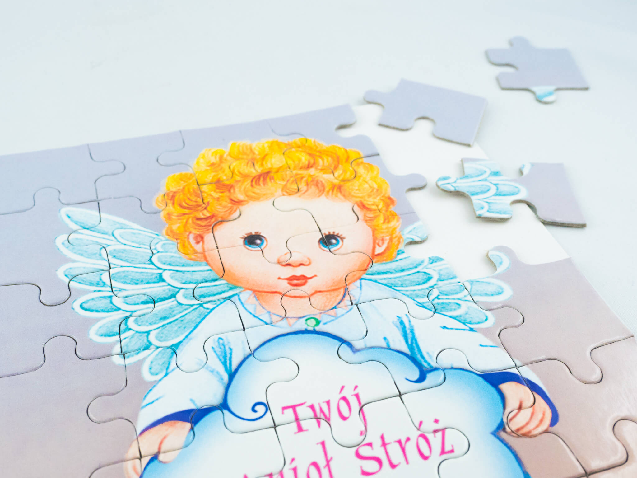 Puzzle Anioł chłopiec