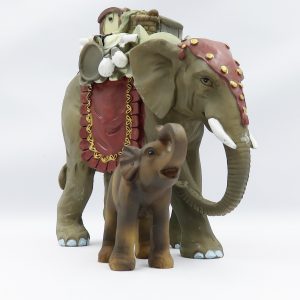 Figury zwierząt do szopki