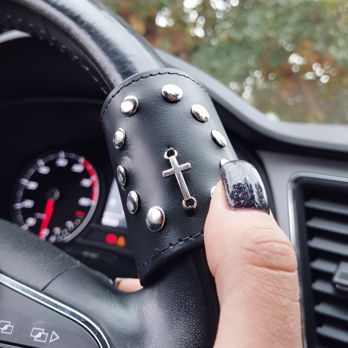 Różaniec na kierownicę 2